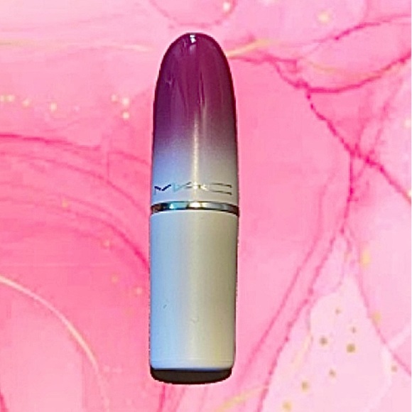 Mac Cosmetics Lusterglass Sheer-Shine Lipstick in Holiday James New - Picture 5 of 7